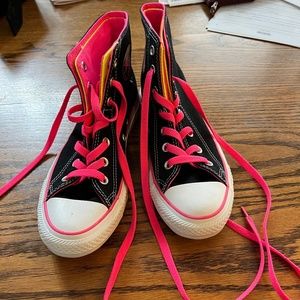 Converse Allstar Hightops Size 9